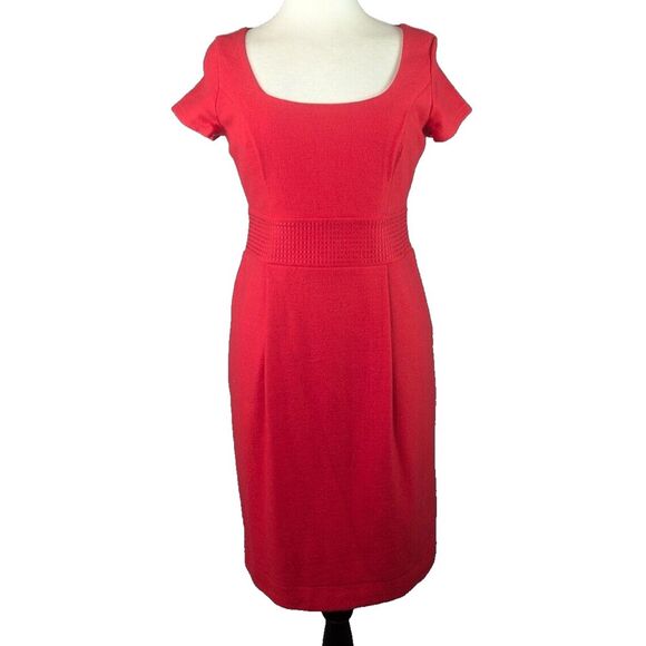 Banana Republic Short Sleeve‎ Scoop Neck 100% Wool Sheath Dress Lined Red Size 4 - Picture 1 of 16